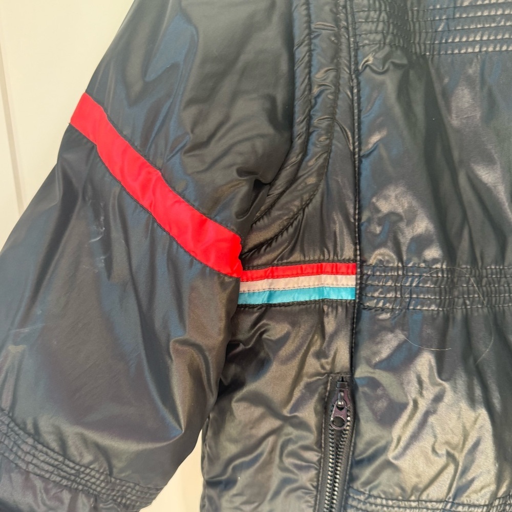 Vintage Alpine Black Puffer Jacket with Red and Green and Grey Stripes - Picture 12 of 13